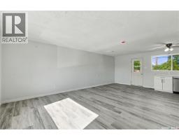 Family room - 22 Ramsay Court, Saskatoon, SK S7H4H1 Photo 8