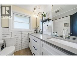 140 Avon Road, Kitchener, ON N2B1T7 Photo 27