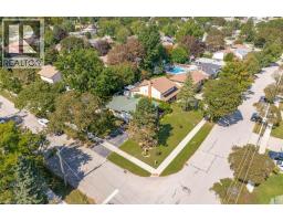 140 Avon Road, Kitchener, ON N2B1T7 Photo 41