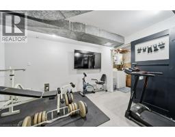 140 Avon Road, Kitchener, ON N2B1T7 Photo 32