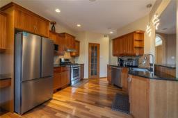 104 Yorkwood Drive, Winnipeg, MB R3X2H6 Photo 13