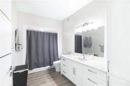 6 Oakwood Place, Mitchell, MB R5G2M9 Photo 16