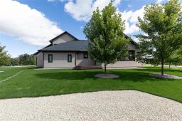 6 Oakwood Place, Mitchell, MB R5G2M9 Photo 35