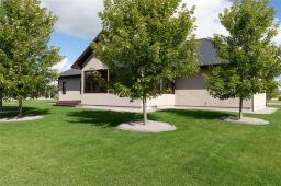 6 Oakwood Place, Mitchell, MB R5G2M9 Photo 36