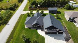 6 Oakwood Place, Mitchell, MB R5G2M9 Photo 44