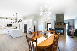 Second Kitchen - 6 Oakwood Place, Mitchell, MB R5G2M9 Photo 8
