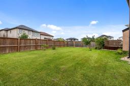 305 Bridge Lake Drive, Winnipeg, MB R3Y0R2 Photo 20