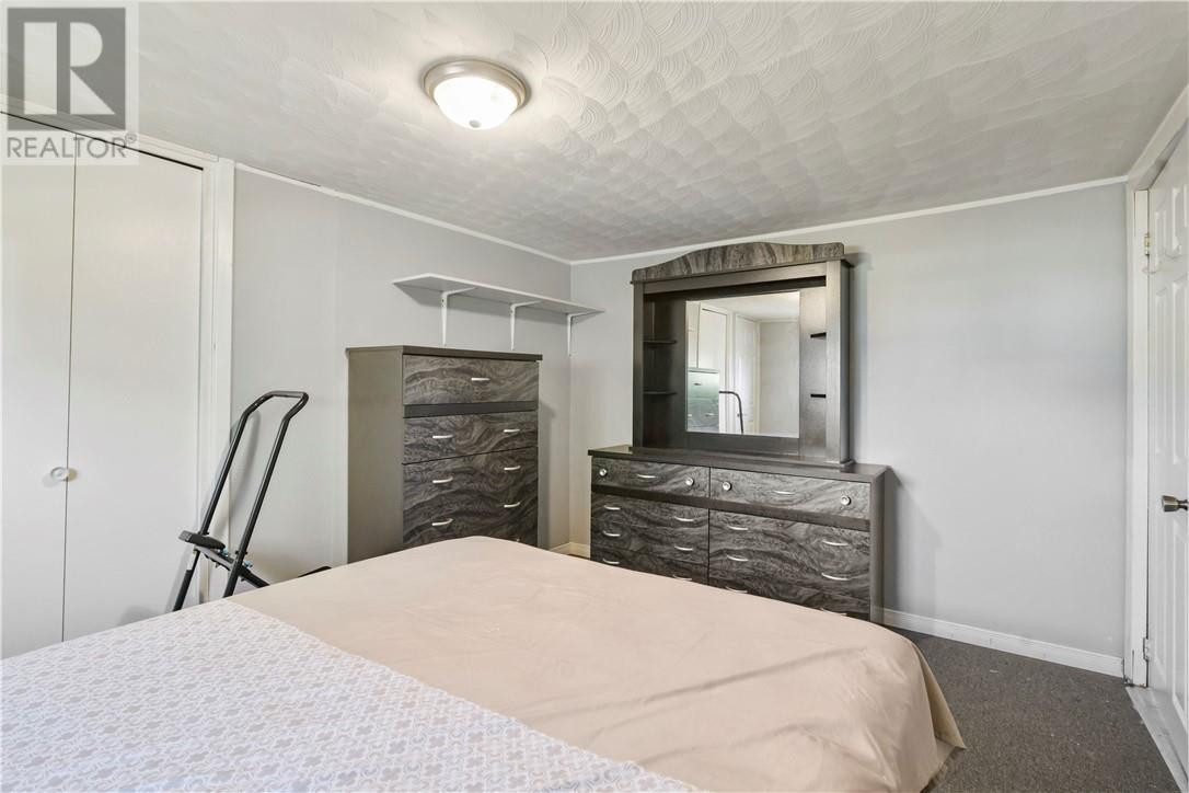 449 Adelaide Street - Image 23