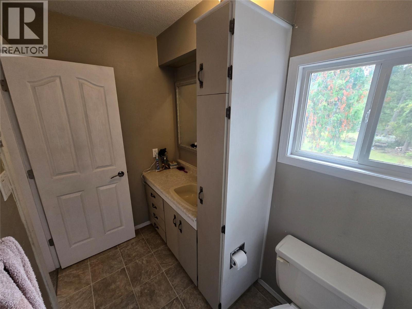 337 RIVERVIEW Crescent - 21
