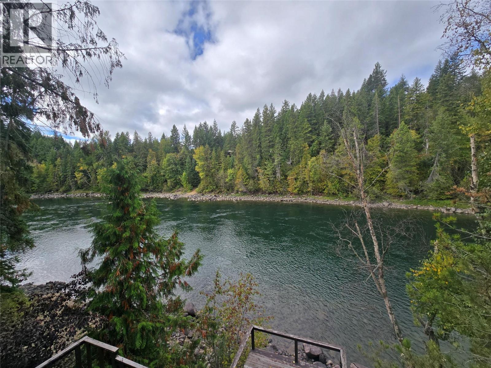 337 RIVERVIEW Crescent - 30