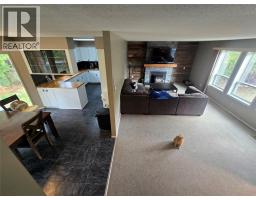 4pc Bathroom - 337 Riverview Crescent, Clearwater, BC V0E1N2 Photo 14
