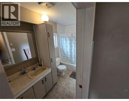 337 Riverview Crescent, Clearwater, BC V0E1N2 Photo 20