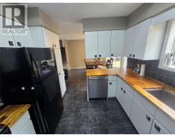Workshop - 337 Riverview Crescent, Clearwater, BC V0E1N2 Photo 6