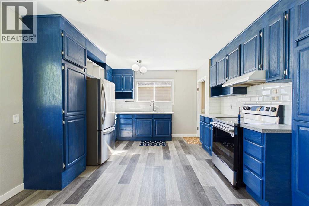 94 Lakeside Boulevard - 7