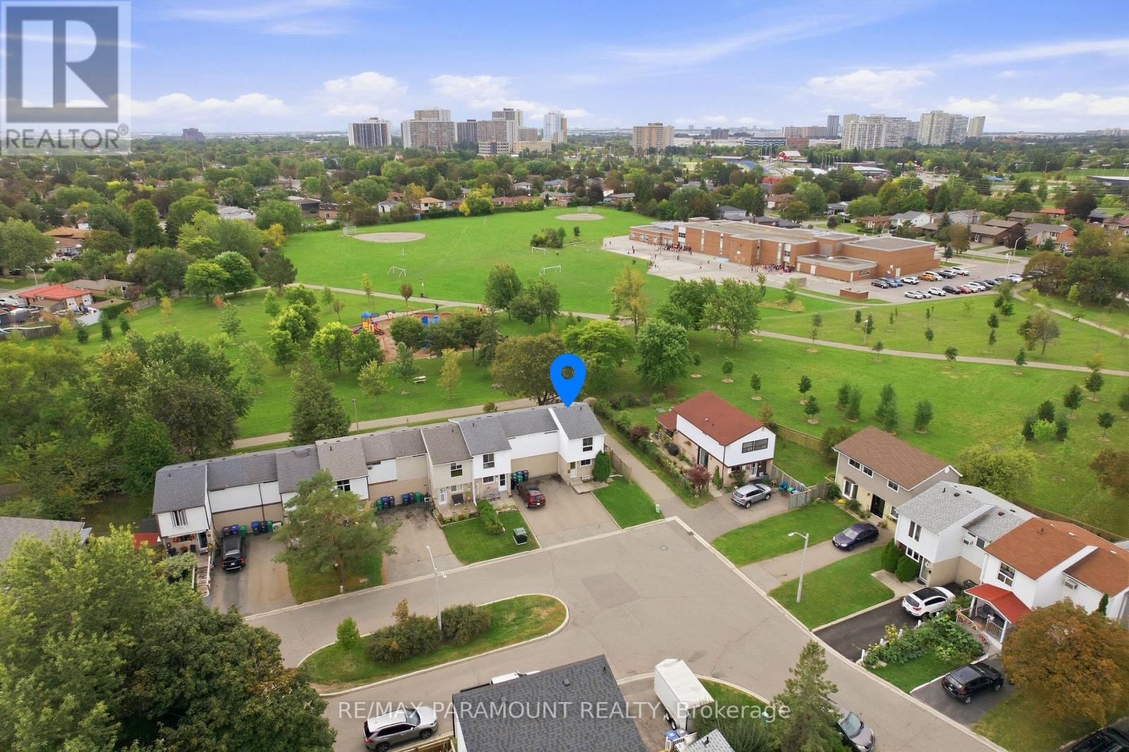 16 GLENEADEN COURT - 45