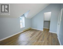 Upper - 211 Clarence Street, London East, ON N6B2J9 Photo 7