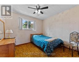 17 Casey Street, Madawaska Valley, ON K0J1B0 Photo 13