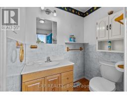 17 Casey Street, Madawaska Valley, ON K0J1B0 Photo 18