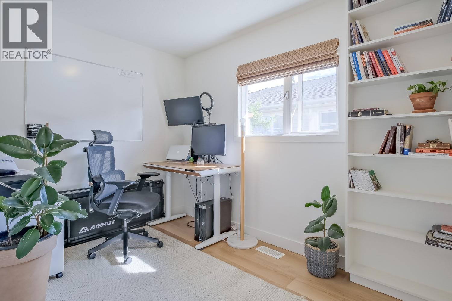  1028 Cushing Court, Kelowna