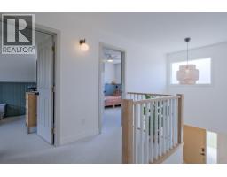 1028 Cushing Court, Kelowna, BC V1Y8W7 Photo 35