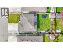 1028 Cushing Court, Kelowna, BC V1Y8W7 Photo 43
