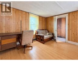 204 Christian Avenue W, Standard, AB T0J0M0 Photo 8