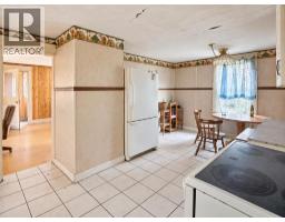 204 Christian Avenue W, Standard, AB T0J0M0 Photo 6