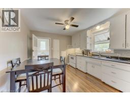 Laundry room - 21 Waverly Road, Kitchener, ON N2G2E1 Photo 9