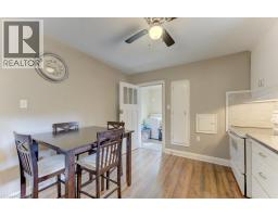 4pc Bathroom - 21 Waverly Road, Kitchener, ON N2G2E1 Photo 10