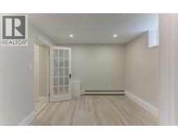 21 Waverly Road, Kitchener, ON N2G2E1 Photo 37