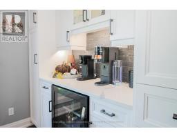 Bathroom - 60 Gladys Avenue, Welland, ON L3B1G3 Photo 10