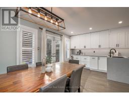 6576 Alderwood Trail, Mississauga, ON L5N6W3 Photo 10