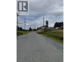 6961 Trans Canada Hwy, Duncan, BC V9L5T5 Photo 8