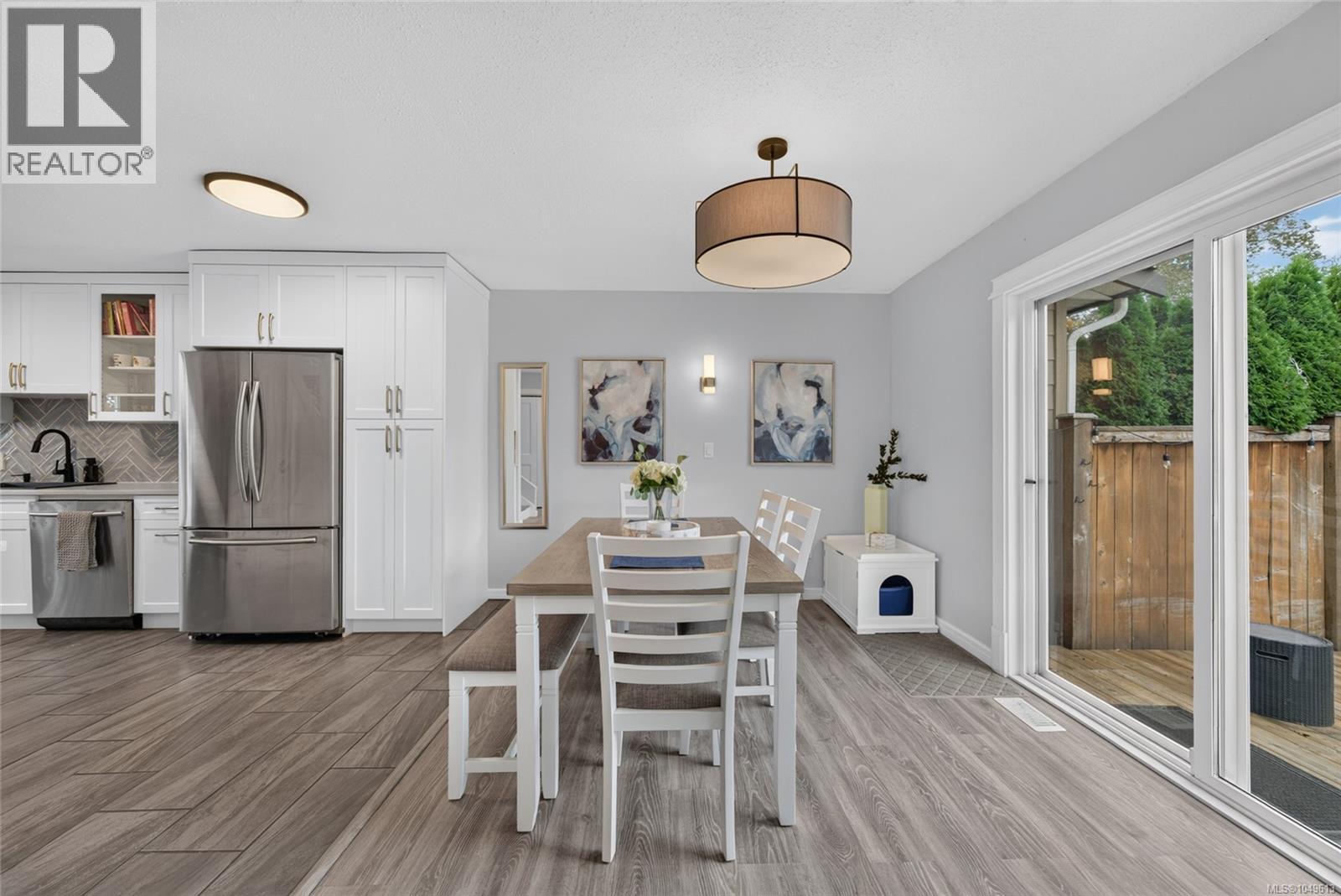  824 Beckwith Avenue, Saanich