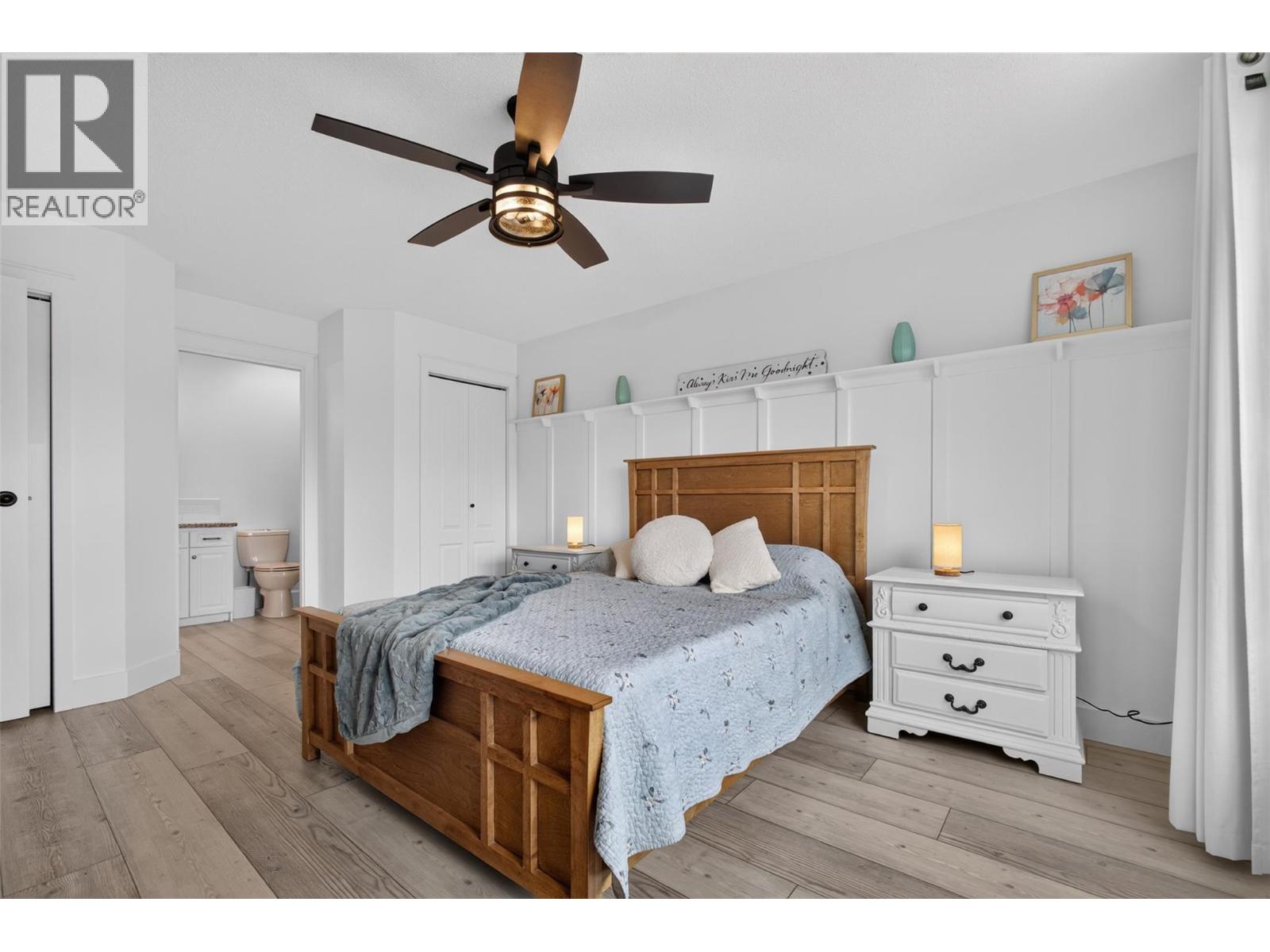 3493 Oak Crescent - 14