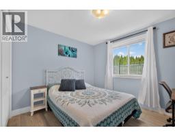 3493 Oak Crescent, West Kelowna, BC V4T3A5 Photo 18