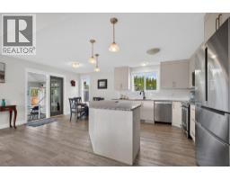 Primary Bedroom - 3493 Oak Crescent, West Kelowna, BC V4T3A5 Photo 9