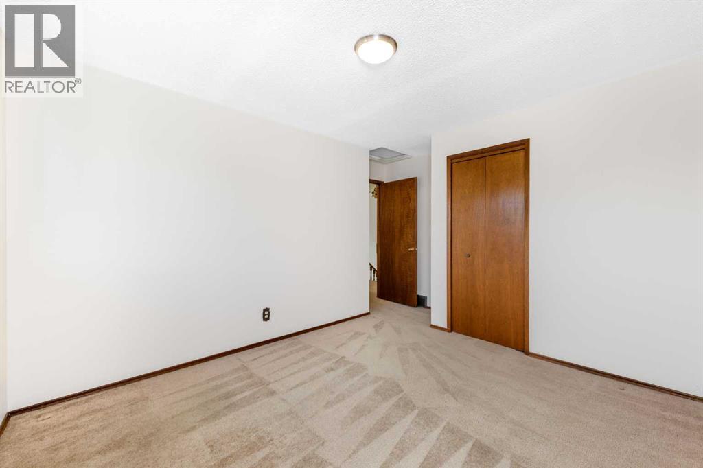 16 DEERSAXON Circle SE - 15