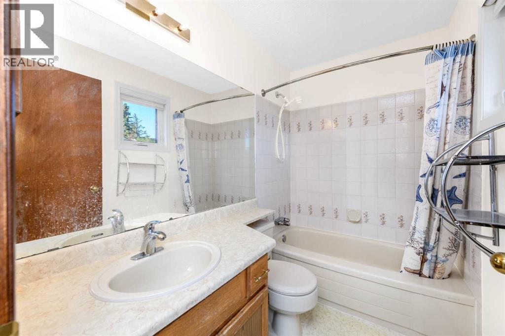 16 DEERSAXON Circle SE - 23