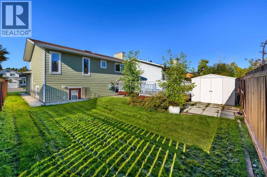 16 DEERSAXON Circle SE - 33