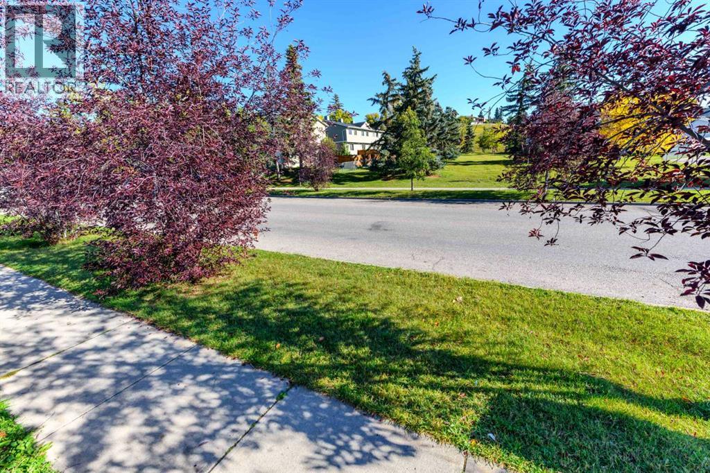 16 DEERSAXON Circle SE - 38