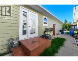 16 Deersaxon Circle Se, Calgary, AB T2J6R5 Photo 37