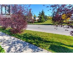 16 Deersaxon Circle Se, Calgary, AB T2J6R5 Photo 38