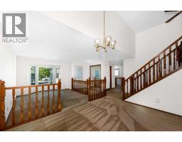 4pc Bathroom - 16 Deersaxon Circle Se, Calgary, AB T2J6R5 Photo 6