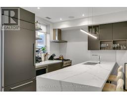 Laundry room - Laneway - 1239 Bloor Street W, Toronto, ON M6H1N6 Photo 6