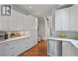 Bedroom 2 - 68 Montrose Avenue, Toronto, ON M6J2T7 Photo 10