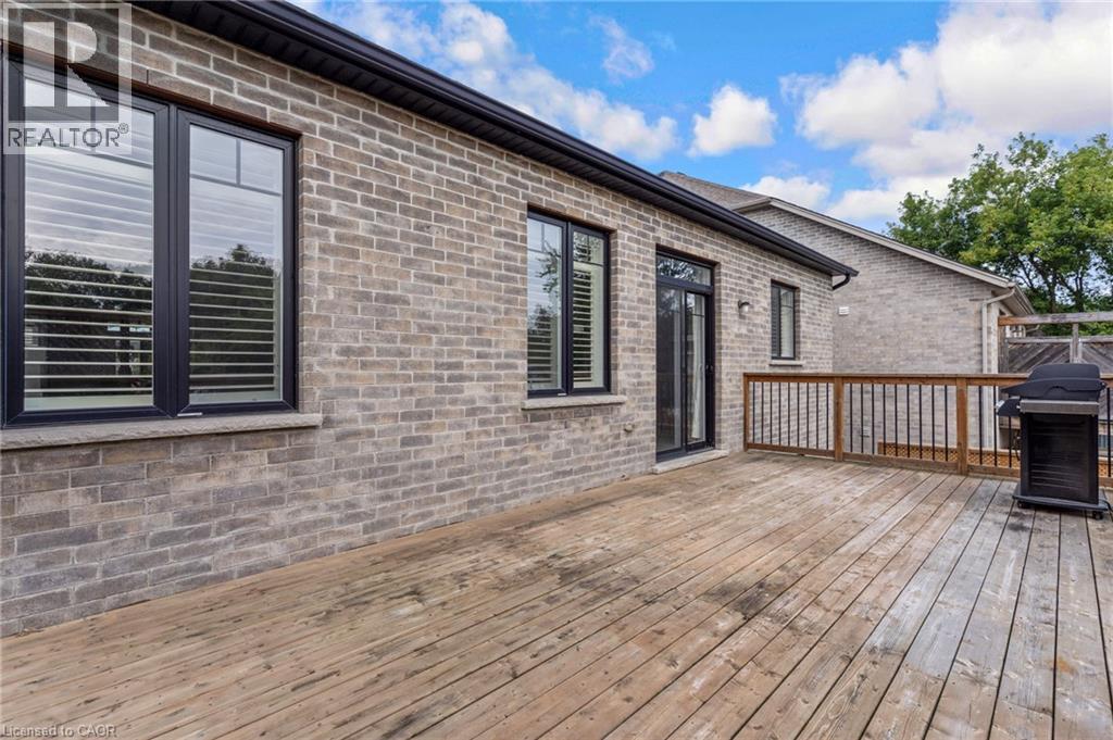 7 JOSEPH Street - 39