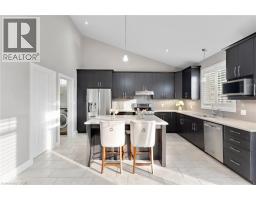 Foyer - 7 Joseph Street, Breslau, ON N0B1M0 Photo 17