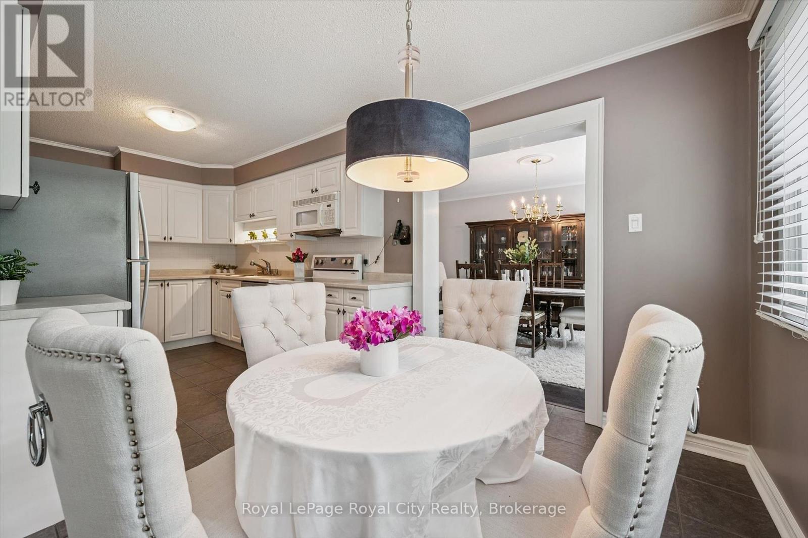 #2 30 GREEN VALLEY DRIVE - 13