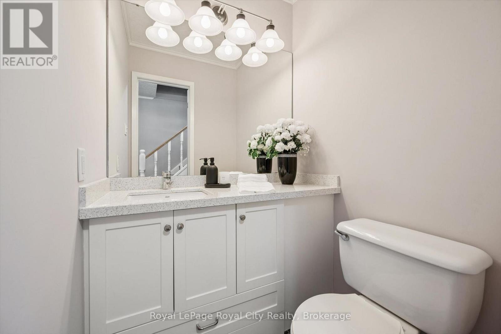 #2 30 GREEN VALLEY DRIVE - Image 14